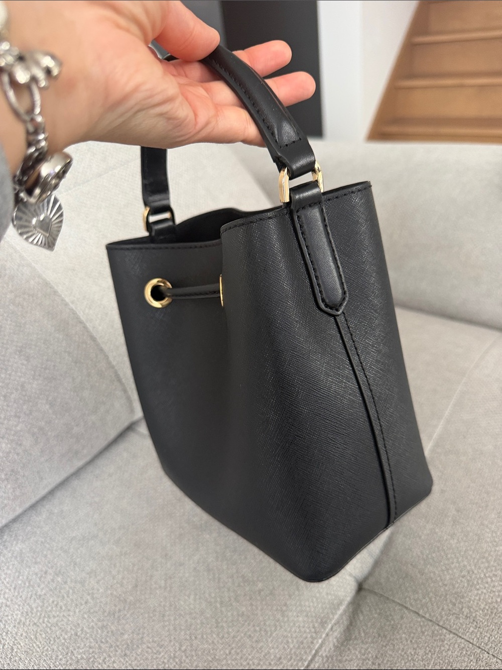MK mini bucket crossbody bag - Picture 3 of 6